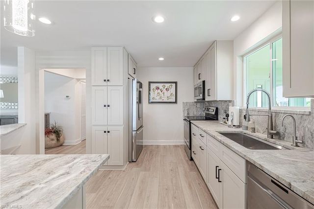 1671 Edith Esplanade 208, Cape Coral, FL 33904