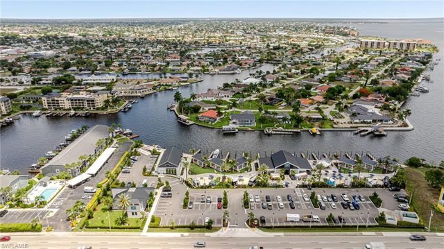 1671 Edith Esplanade 208, Cape Coral, FL 33904