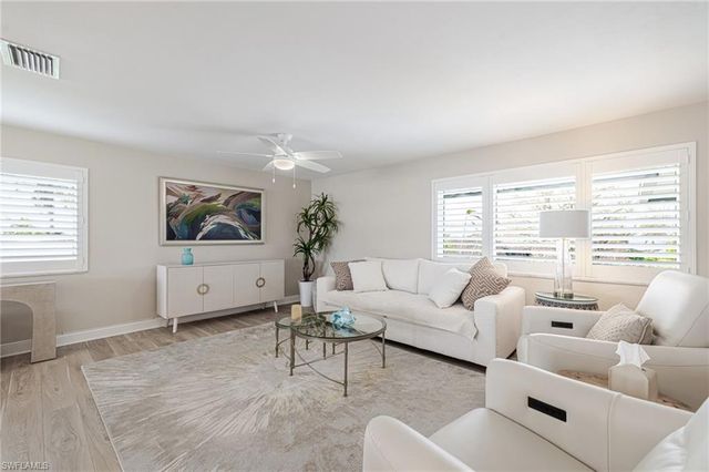 1671 Edith Esplanade 208, Cape Coral, FL 33904