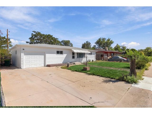 380 N 11th Ave, Brighton, CO 80601