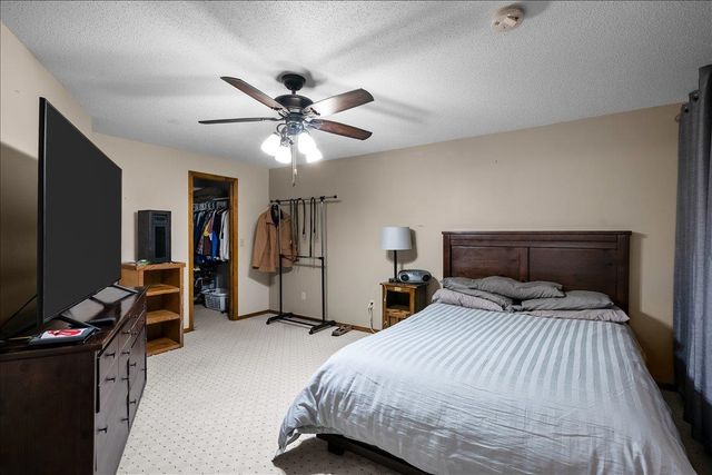 4322 N Ironwood St, Wichita, KS 67226