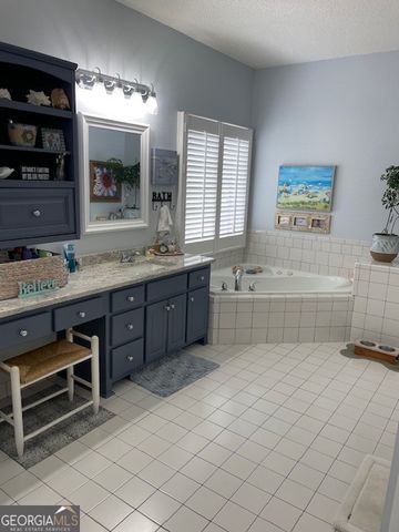 1316 Lake Forest Lane, Mcdonough, GA 30253