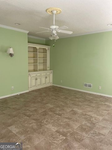 1316 Lake Forest Lane, Mcdonough, GA 30253