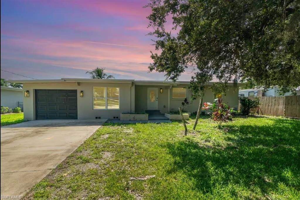 203 Kingston DR, FORT MYERS, FL 33905 — photo 2