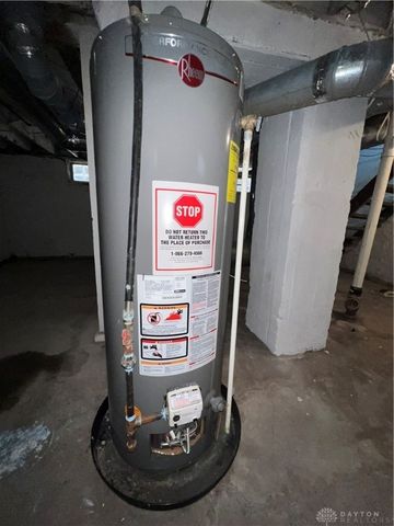 2022 W Grand Avenue, Dayton, OH 45402