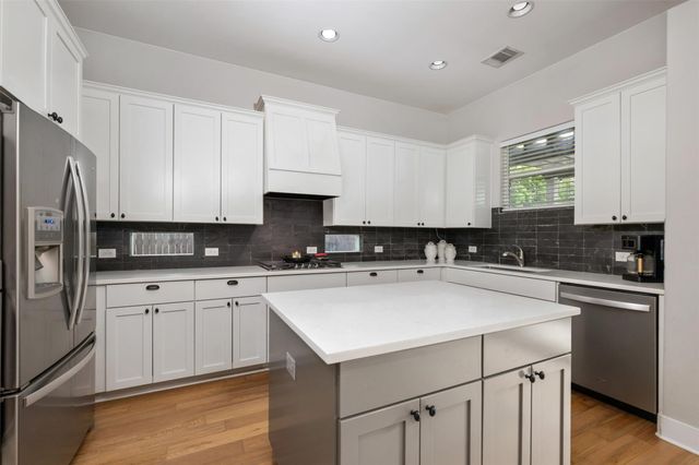 408 W 16th ST, Georgetown, TX 78626