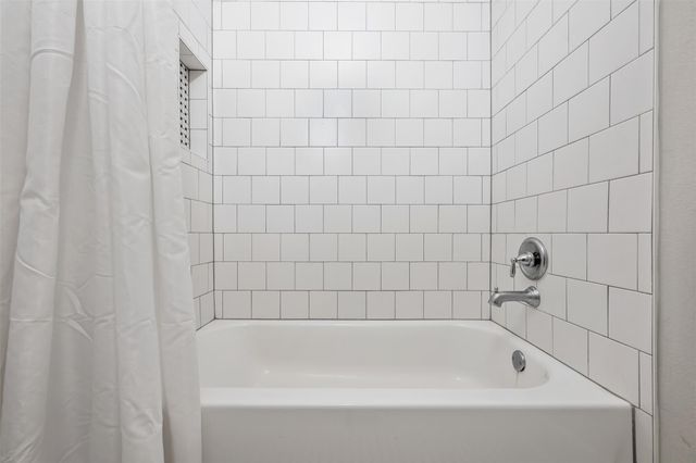 408 W 16th ST, Georgetown, TX 78626