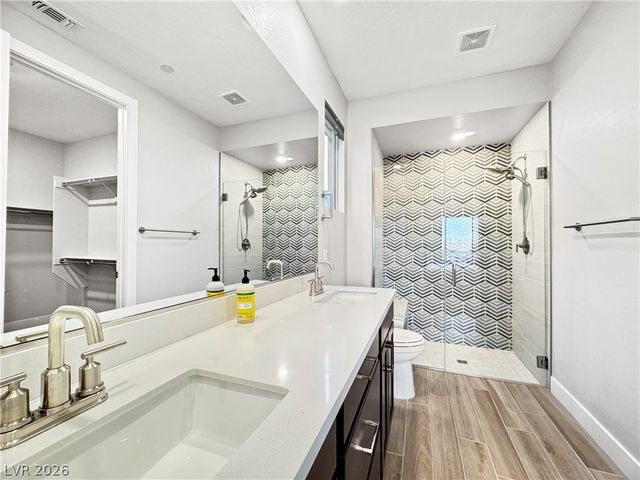 92 Stone Bluff Lane, Henderson, NV 89011