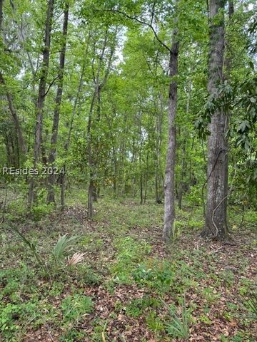 335 Charleston Hwy, Yemassee, SC 29945