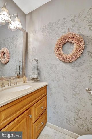603 N ARMISTEAD ST, Alexandria, VA 22312