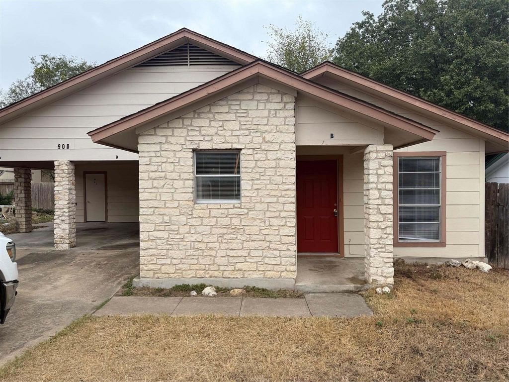 900 Sirocco DR B, Austin, TX 78745
