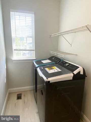 23158 KLEINSMITH WAY, Ashburn, VA 20148