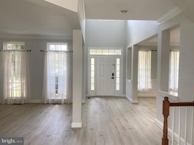 23158 KLEINSMITH WAY, Ashburn, VA 20148