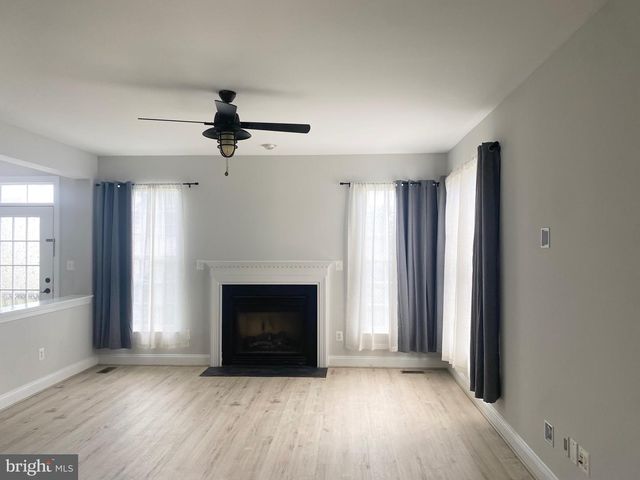 23158 KLEINSMITH WAY, Ashburn, VA 20148