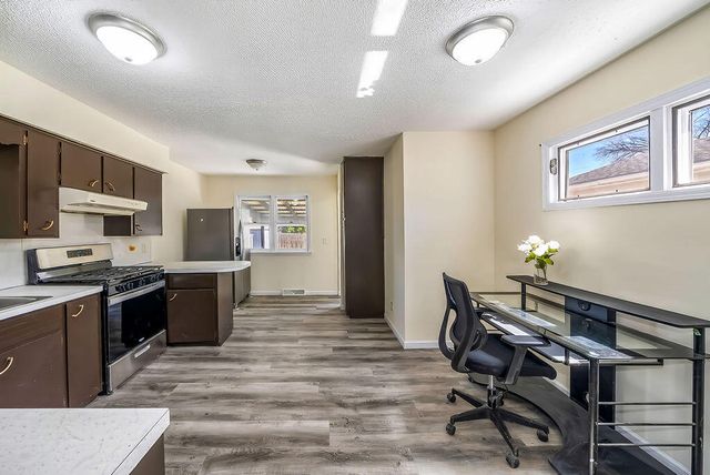 2517 S 7TH Street, Council Bluffs, IA 51501