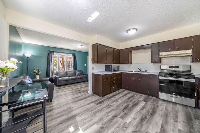 2517 S 7TH Street, Council Bluffs, IA 51501