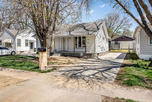 2517 S 7TH Street, Council Bluffs, IA 51501