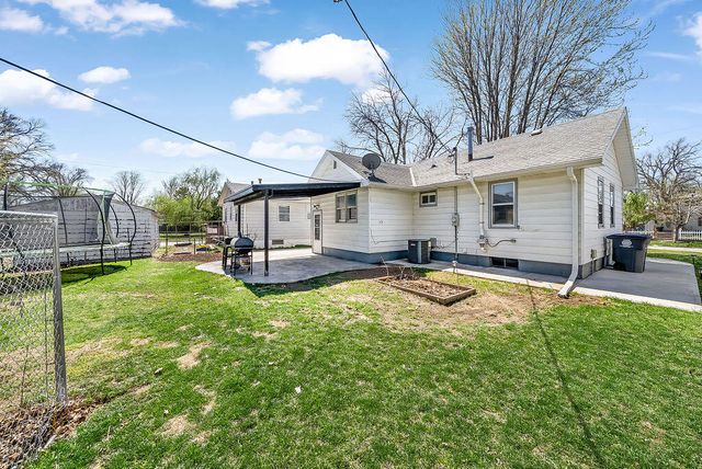 2517 S 7TH Street, Council Bluffs, IA 51501