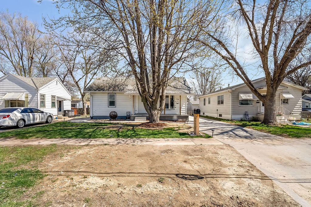 2517 S 7TH Street, Council Bluffs, IA 51501