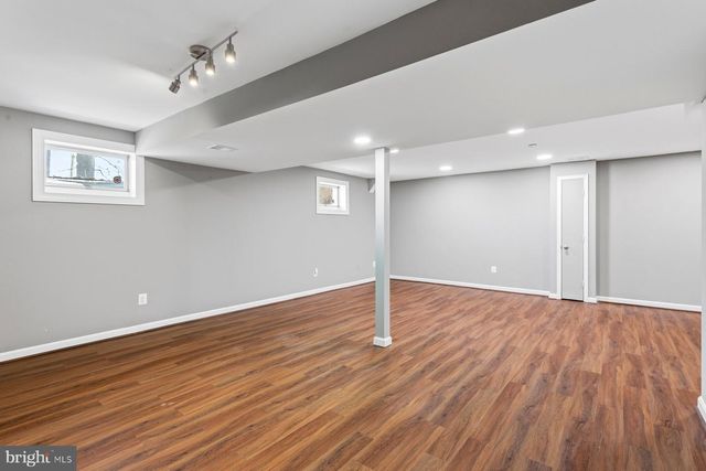 7800 RICHFIELD RD, Springfield, VA 22153