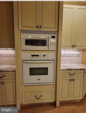 1339 DEKALB ST, Norristown, PA 19401