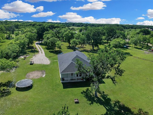 8458 County Road 4093, Scurry, TX 75158