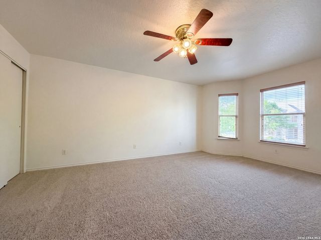 121 SPRINGTREE GATE, Cibolo, TX 78108