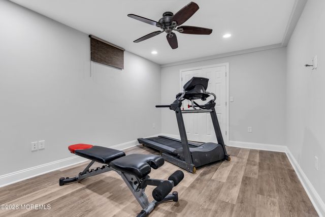 42 W Parsonage Way, Manalapan, NJ 07726