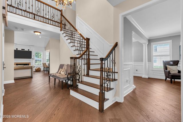 42 W Parsonage Way, Manalapan, NJ 07726