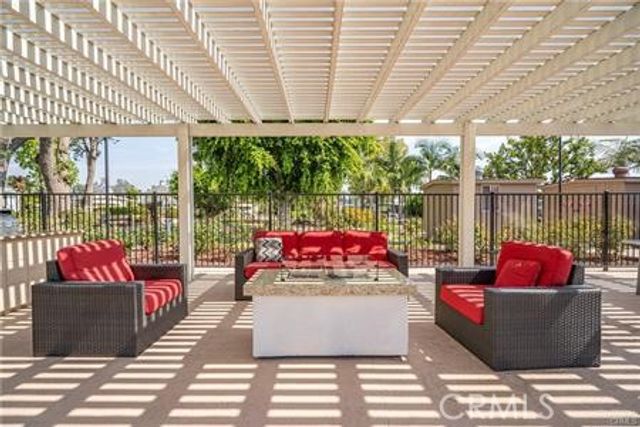 1001 W Lambert Road 84, La Habra, CA 90631