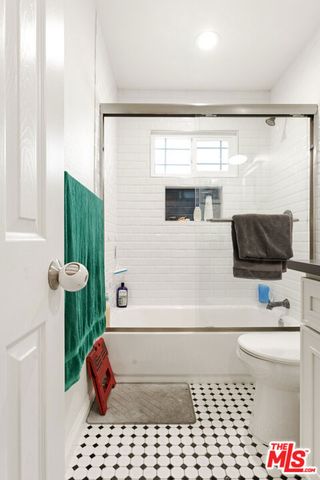 2323 Warwick Avenue, Los Angeles, CA 90032