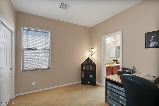 7787 Hampton Cove Lane, Las Vegas, NV 89113