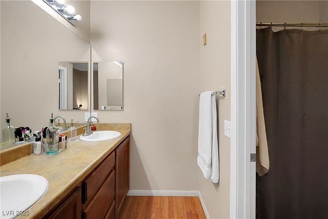 7787 Hampton Cove Lane, Las Vegas, NV 89113