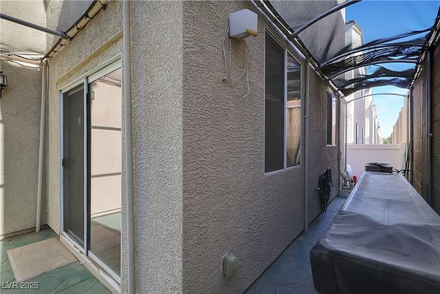 7787 Hampton Cove Lane, Las Vegas, NV 89113