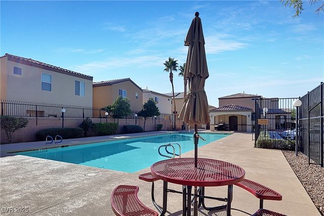 7787 Hampton Cove Lane, Las Vegas, NV 89113