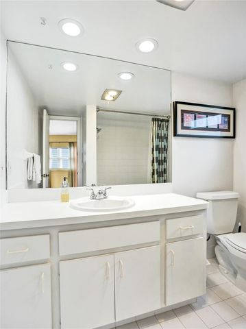 1212 SE 2nd Court 201, Fort Lauderdale, FL 33301