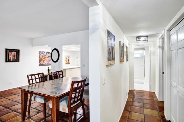 1212 SE 2nd Court 201, Fort Lauderdale, FL 33301