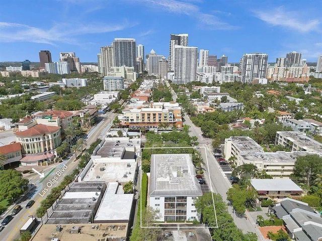 1212 SE 2nd Court 201, Fort Lauderdale, FL 33301