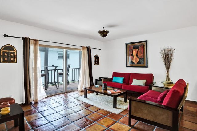 1212 SE 2nd Court 201, Fort Lauderdale, FL 33301