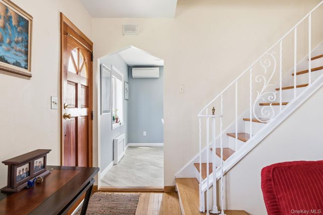 26 Bogart Street, Huntington Station, NY 11746