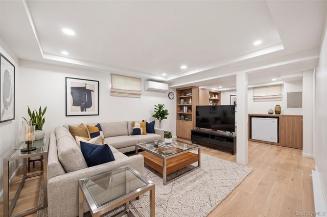 26 Bogart Street, Huntington Station, NY 11746