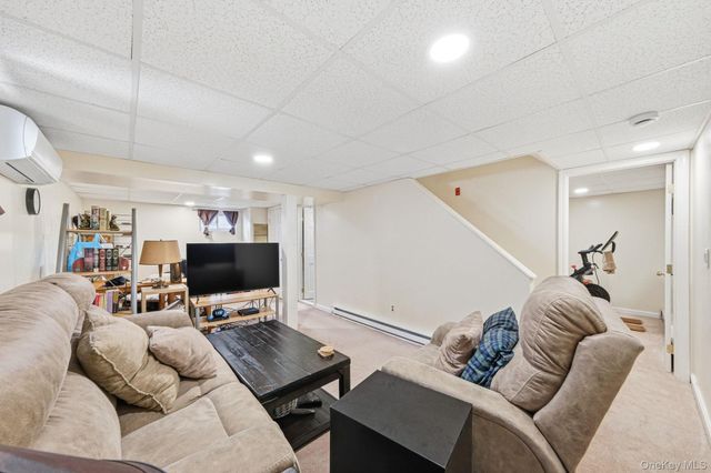 26 Bogart Street, Huntington Station, NY 11746