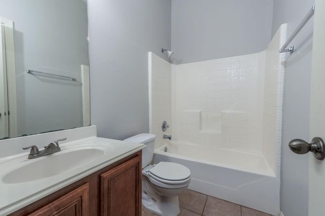 32015 Sue Lane, Pinehurst, TX 77362