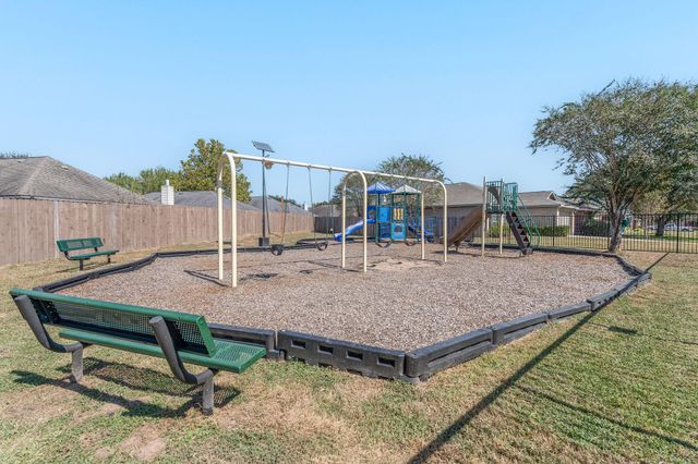 32015 Sue Lane, Pinehurst, TX 77362