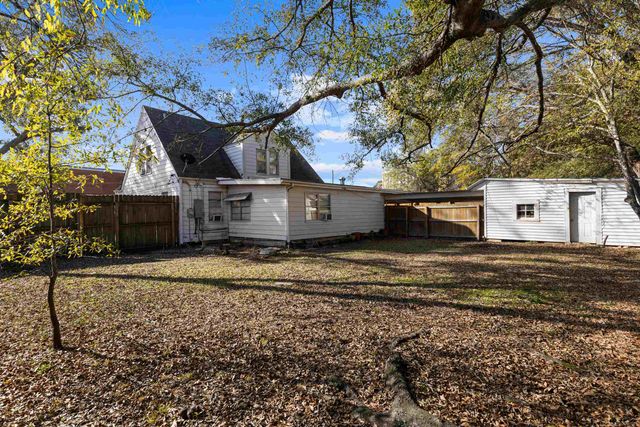 715 Nolen, Kilgore, TX 75662