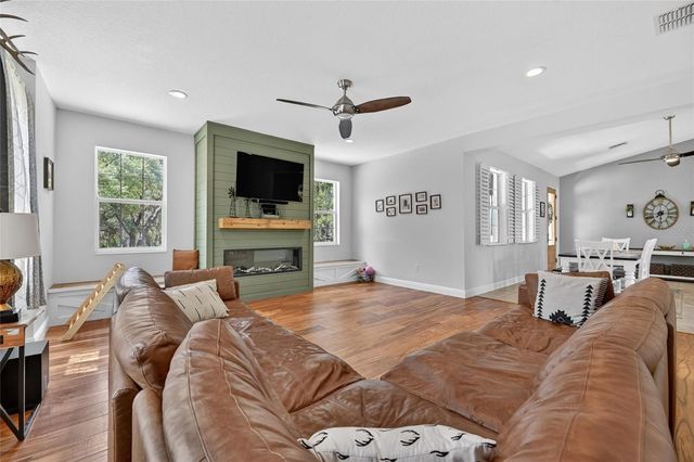 13008 SHADOW RUN BOULEVARD, Riverview, FL 33569