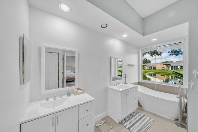 7693 ROCKFORD Road, Boynton Beach, FL 33472