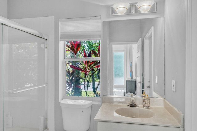 7693 ROCKFORD Road, Boynton Beach, FL 33472
