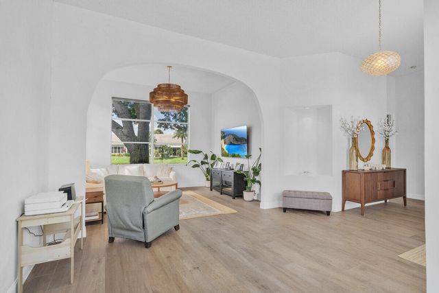 7693 ROCKFORD Road, Boynton Beach, FL 33472
