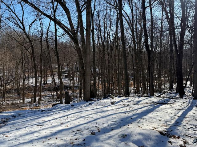 302 Lake Road, Salisbury Mills, NY 12577